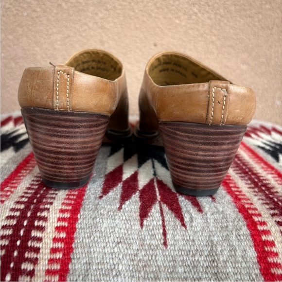 Stetson: Camel Embossed Leather Western Mule: Size 10 - Picture 5 of 9